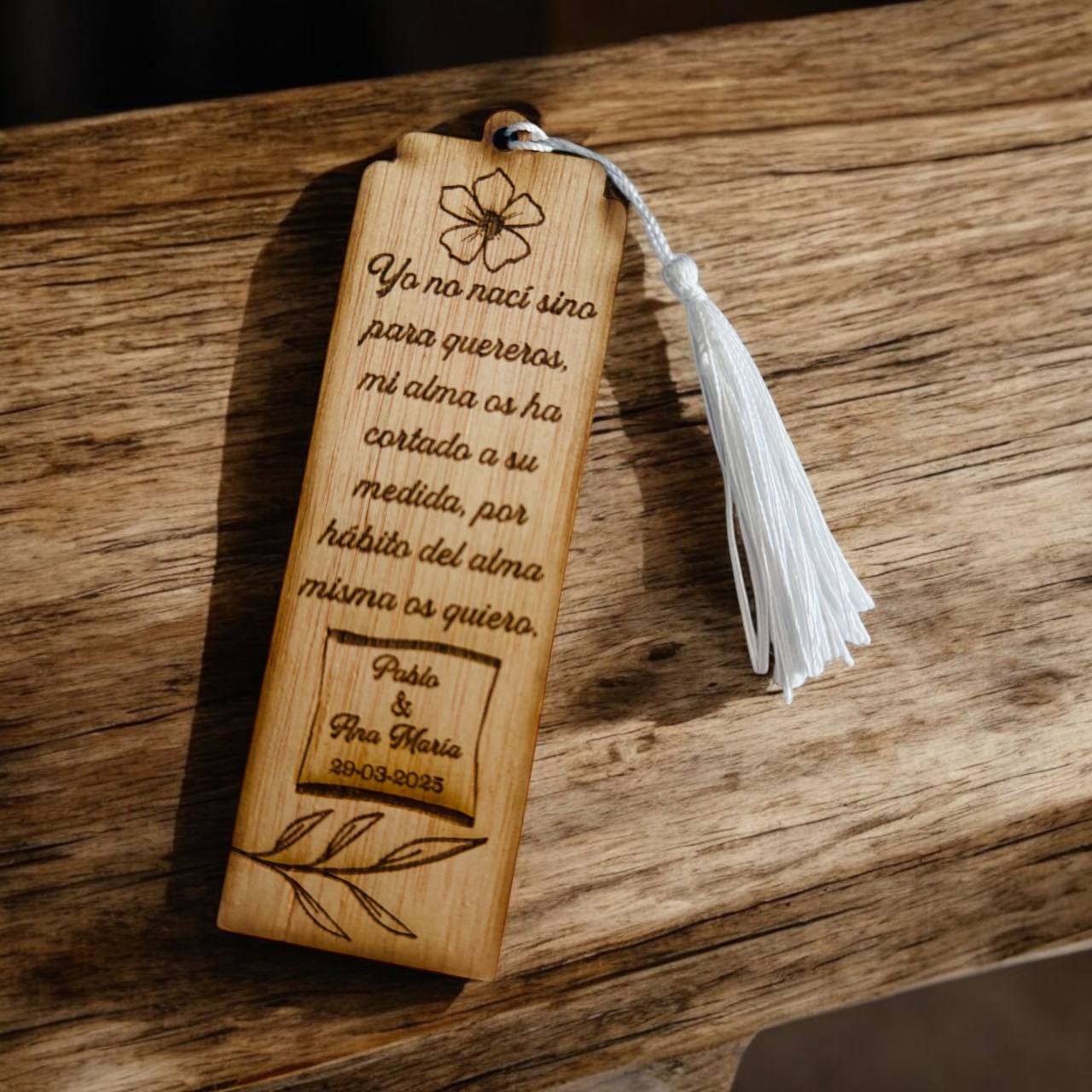 ¡MARCAPÁGINAS de MADERA PERSONALIZADO con GRABADO!