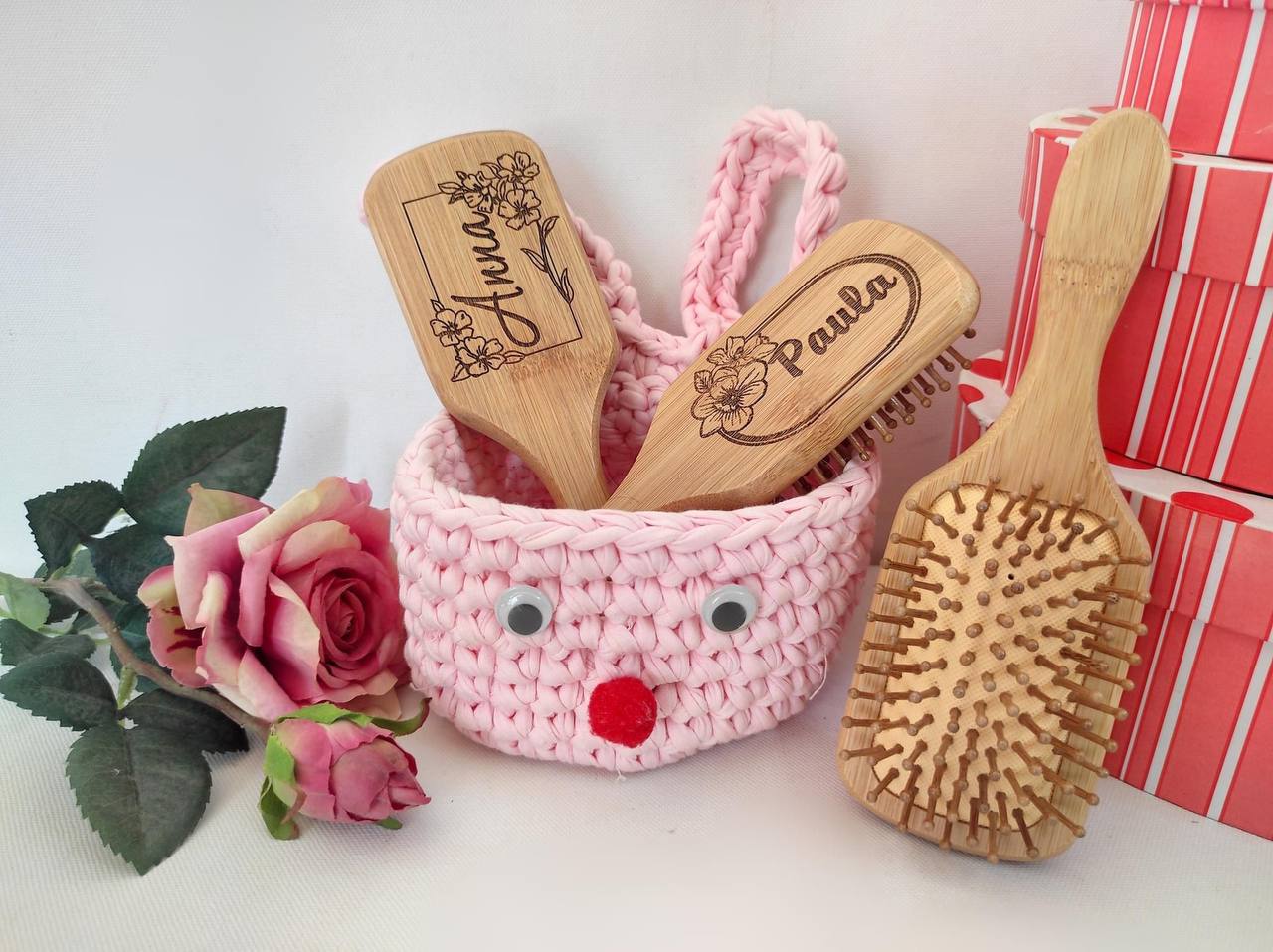 ¡CEPILLO DE MADERA PERSONALIZADO con NOMBRE y DISEÑO FLORAL!
