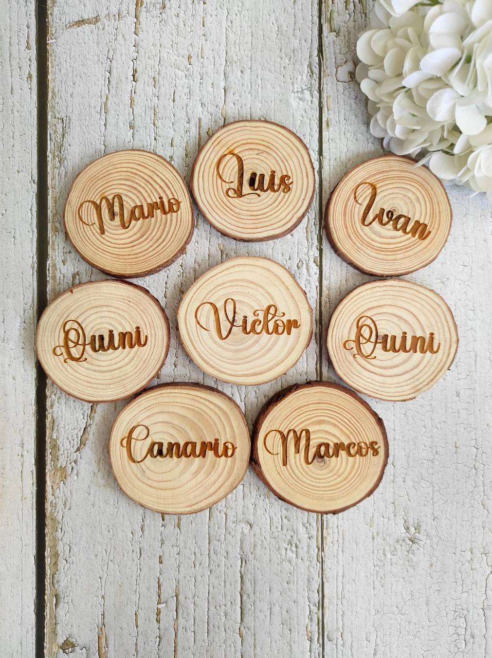 ¡MARCA SITIOS DE MADERA PERSONALIZADO con NOMBRE GRABADO!